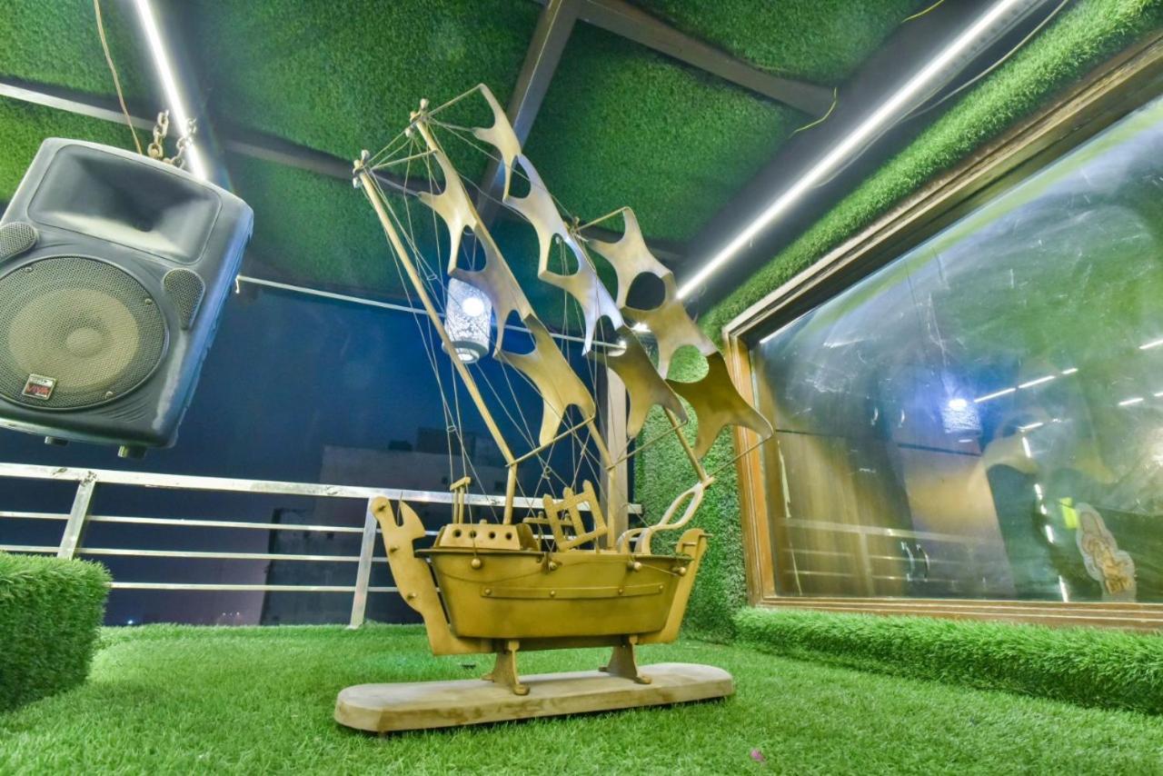 Hotel Highland Amritsar Exteriör bild